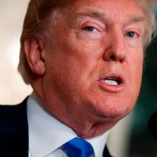 La negación de Trump de que 3,000 personas murieron en Puerto Rico es una mentira indignante