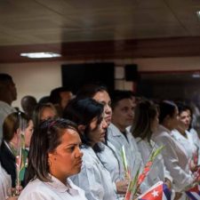 Crece escándalo de los médicos cubanos en Brasil: alegan que la OPS se quedó con $75 millones
