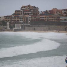 ¿Cuán peligroso es viajar a Cancún y Los Cabos?